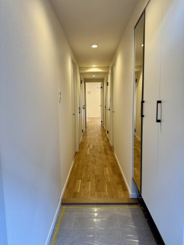神戸市東灘区本山中町４丁目の中古マンションの玄関