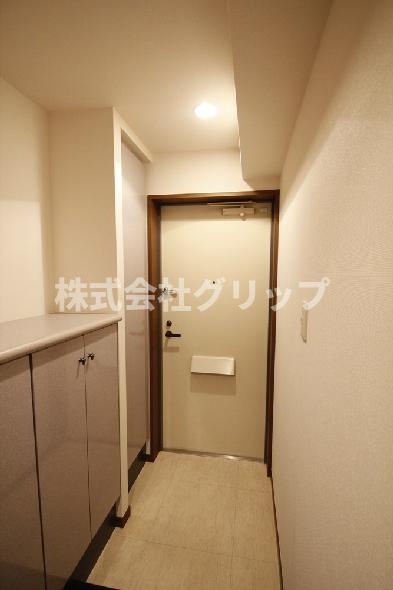 ベスト伊勢佐木長者町の玄関