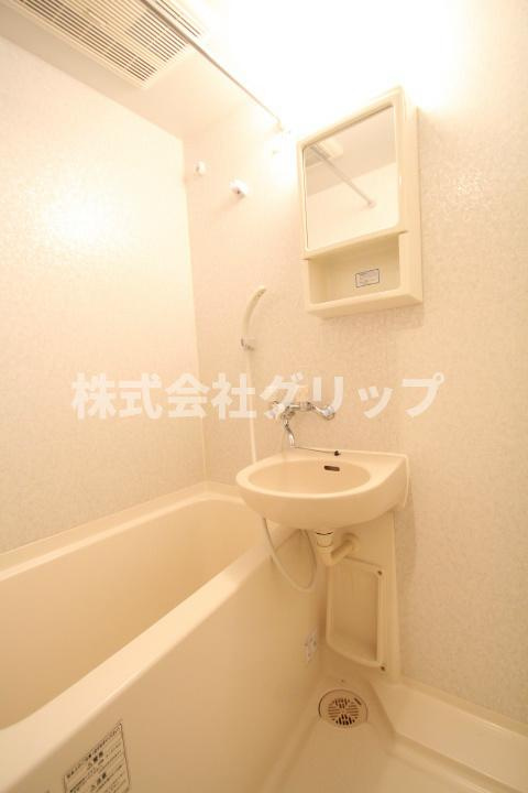 ベスト伊勢佐木長者町の浴室