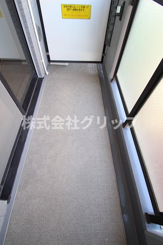ベスト伊勢佐木長者町のバルコニー