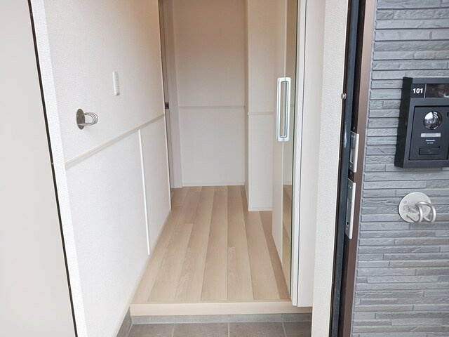 小張プレイスⅡの玄関|毎日通る玄関はこちらです