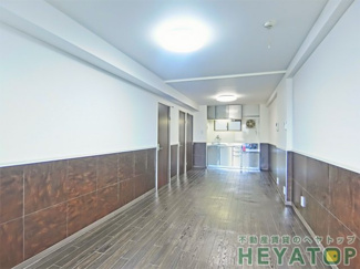 【居間・リビング】 | ＬＤＫ１２.６帖（同仕様写真）