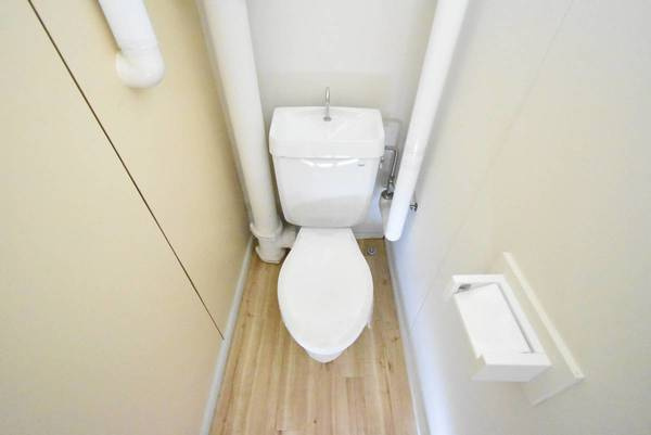ビレッジハウス北条2号棟のトイレ|ビレッジハウスの同一物件・同一タイプの間取りの写真です