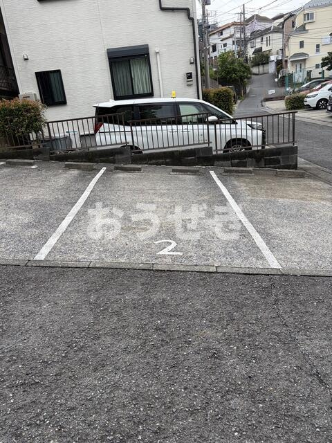 ライオンズヒルズ東戸塚の駐車場|近隣駐車場（戸塚区平戸１丁目…