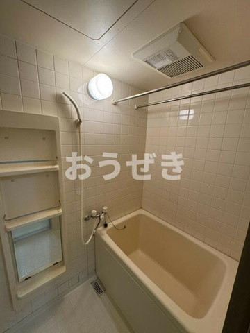 ライオンズヒルズ東戸塚の浴室
