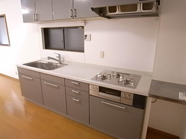 豊崎一丁目戸建てのキッチン