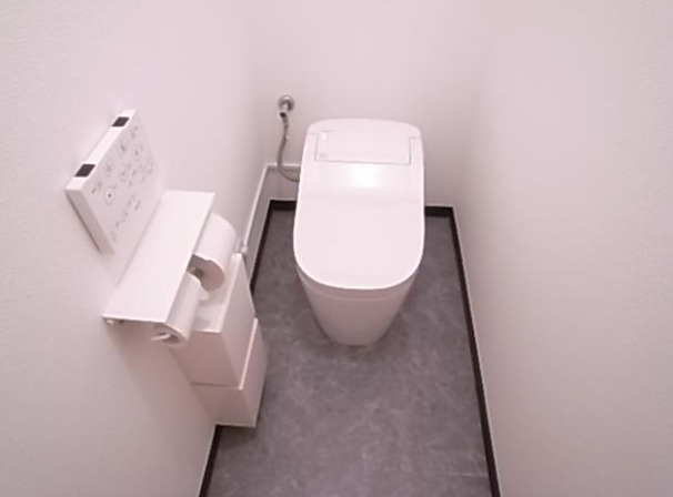 豊崎一丁目戸建てのトイレ