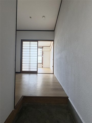 ラピタ大江の玄関