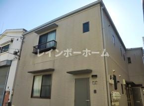 イーストビレッジの外観