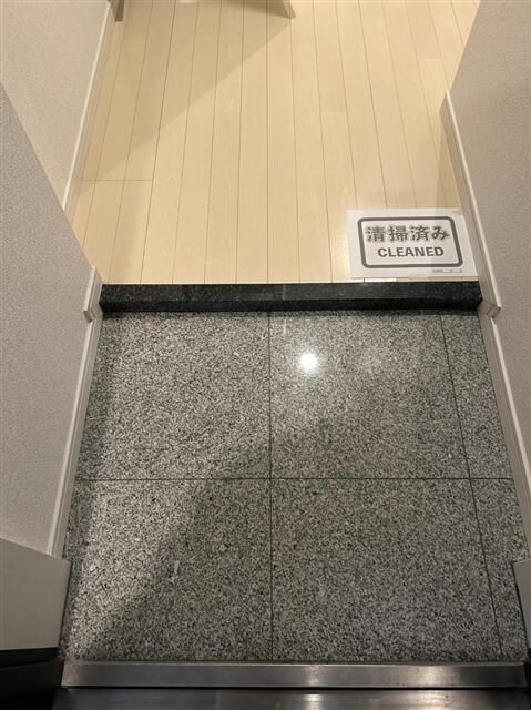 ロメック勝どきの玄関