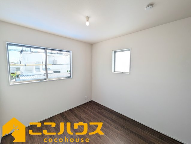 宜野湾市赤道　リーブルガーデン　新築戸建て　全2棟　1号棟の子供部屋|子供部屋5.3帖