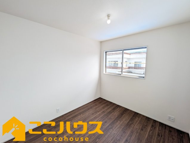 宜野湾市赤道　リーブルガーデン　新築戸建て　全2棟　1号棟の子供部屋|子供部屋5.3帖