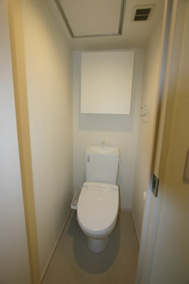 【トイレ】 | リブリ・曽根ハイム | ※同タイプの写真となり、実際のお部屋とは異なる場合があります