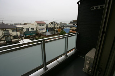 【バルコニー】 | リブリ・曽根ハイム | ※同タイプの写真となり、実際のお部屋とは異なる場合があります
