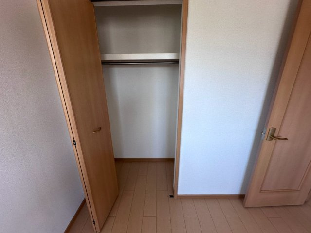 岩手県一関市　4棟一括アパートの収納