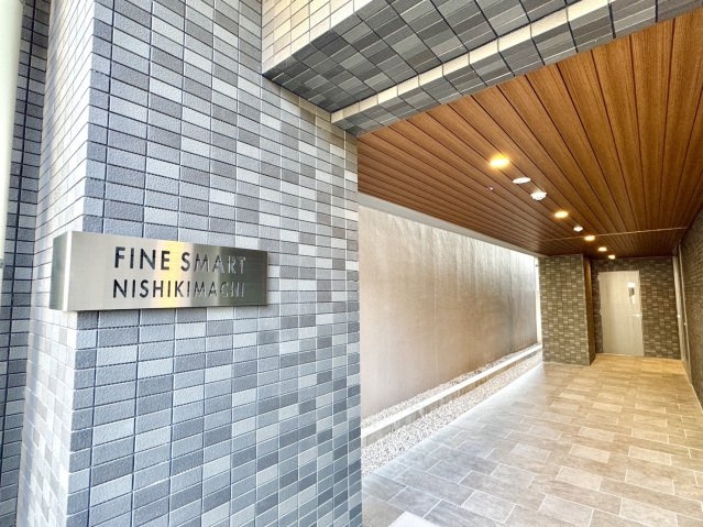 ＦＩＮＥ ＳＭＡＲＴ錦町のエントランス|エントランス