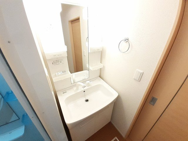 ヴィラ　エクセレントの洗面所|洗面所です