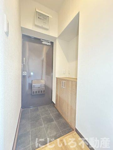 津乃峰マンションの玄関