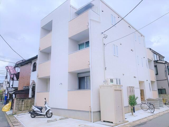 ＲＥＧＡＬＥＳＴ　谷塚の外観