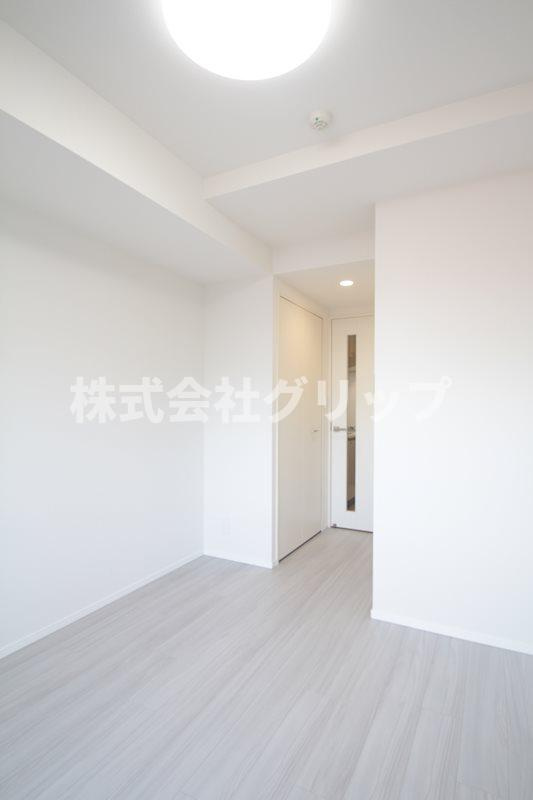 RELUXIA横濱吉野町の洋室