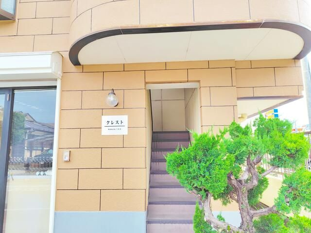 クレストのエントランス