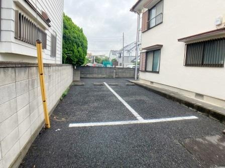 谷口コーポの駐車場