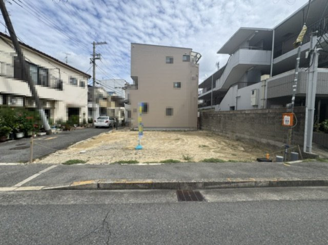 【前面道路含む現地写真】 | 堺市東区引野町1丁1期 | 教育＆買物施設が徒歩圏内に揃う暮らしやすいエリア！物件に関するお問い合わせはお気軽にどうぞ。(2026年9月20日撮影)