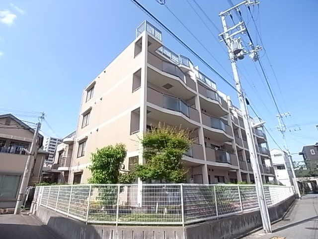 ラシュレ・ウエスト六甲の外観