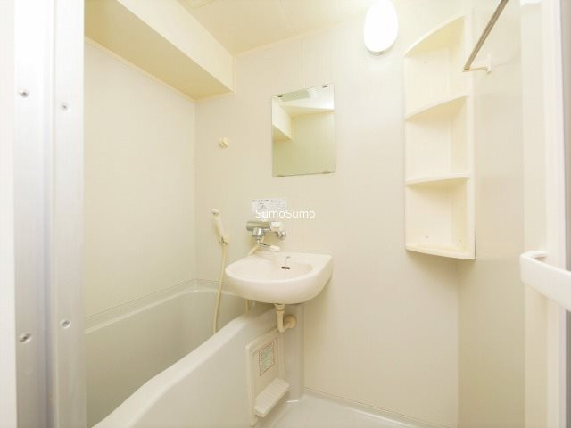 プレサンス内本町の浴室