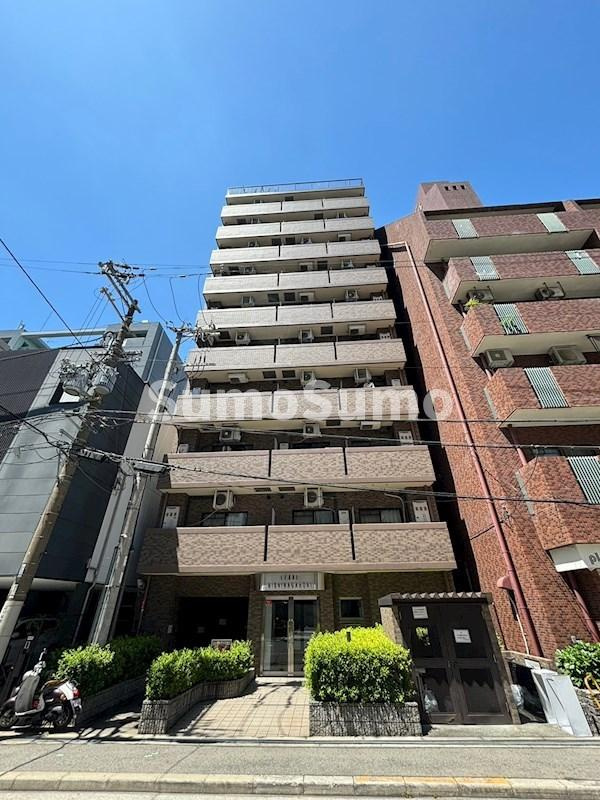 リーガル西長堀の外観