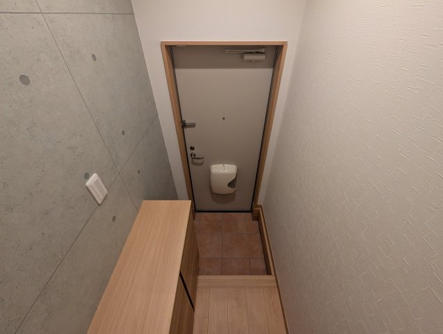 ＣＲＯＵＤ甲子園里中町の玄関