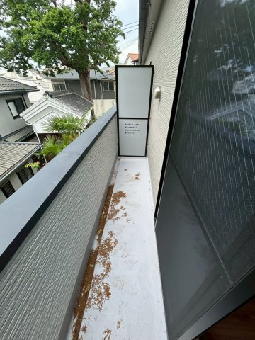 テラス 神戸市東灘区西岡本４丁目のバルコニー
