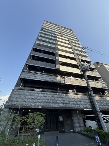 プレサンス大阪城公園ネクサスの外観