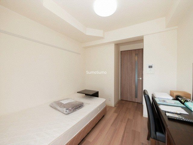 プレサンス松屋町グレースの寝室