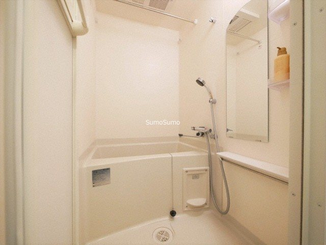 プレサンス松屋町グレースの浴室