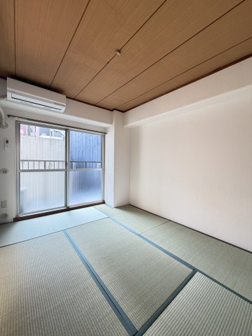 ユニハイム松屋町の和室