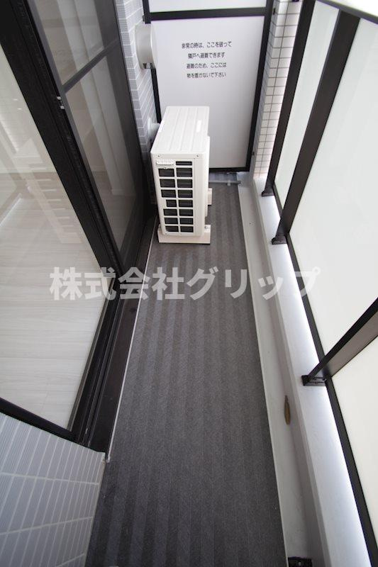 RELUXIA横濱吉野町のバルコニー