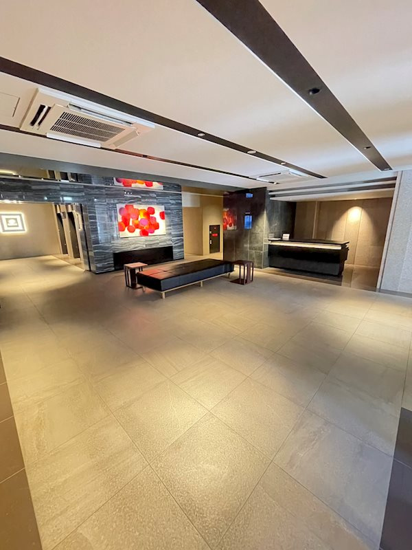 エンクレスト博多EAST PARKのロビー