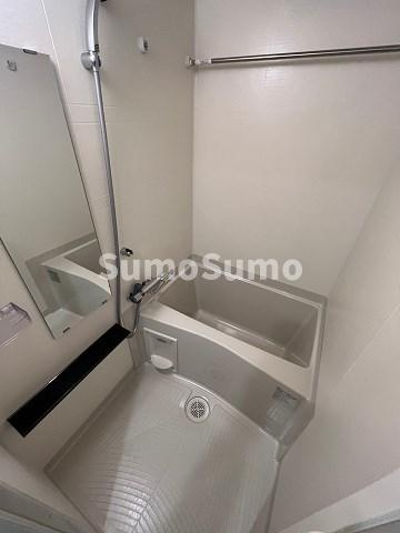 プレサンス大国町ブライスの浴室|日々の疲れを癒すお風呂付です