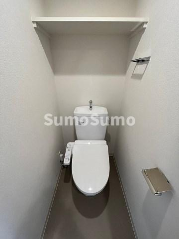 プレサンス大国町ブライスのトイレ|コンパクトで使いやすいトイレです
