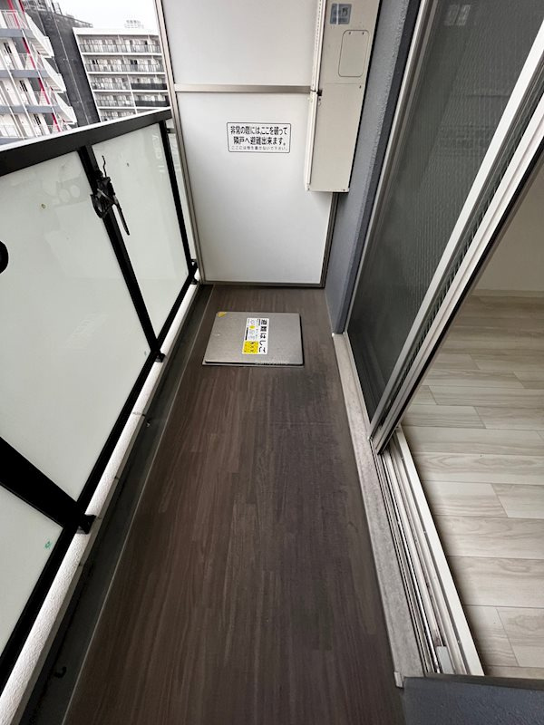 クリスタルグランツ難波WESTのバルコニー