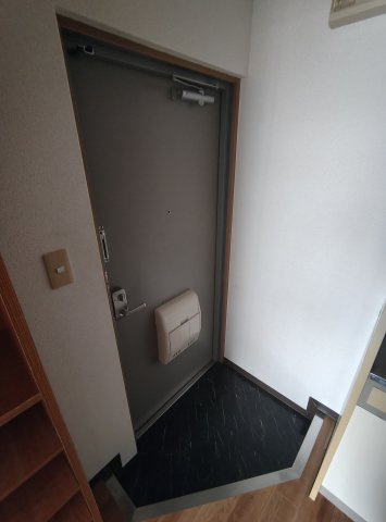 サンライズ長田の玄関