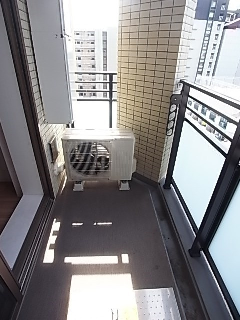 ファーストフィオーレ神戸駅前のバルコニー