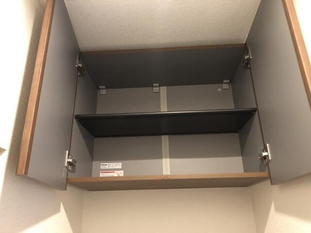 泊第一ビルの収納