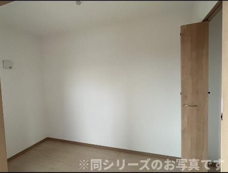 【寝室】 | メゾンクレール筑紫通り　★プライスホームなら仲介手数料が割引価格です！★