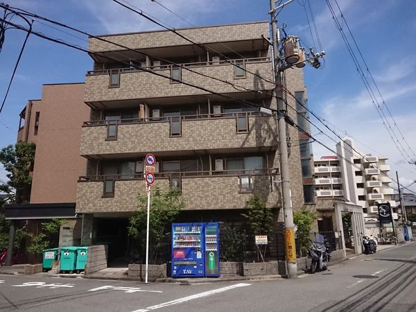 セレソなかもず