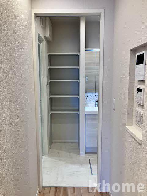シャーメゾン　トトローズの玄関|収納もある玄関です
