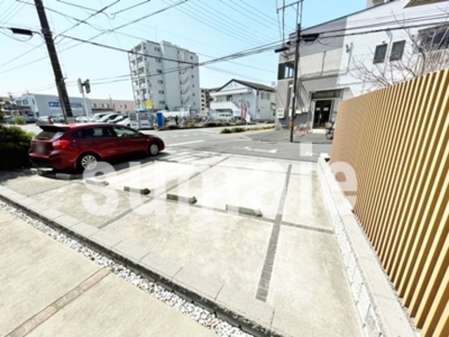 ファルナーズの駐車場|駐車場です。