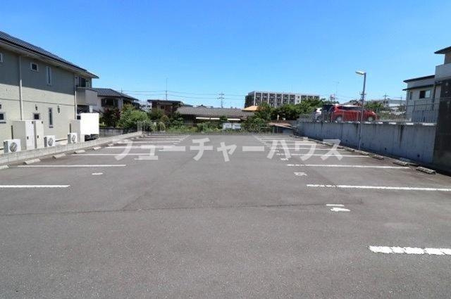 セジュール千波の駐車場