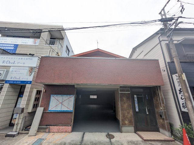 鴨宮駅前Sビルの外観